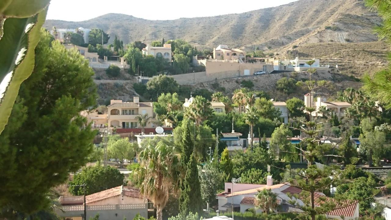 Guesthouse En Coveta Fuma- El Campello Luaran gambar